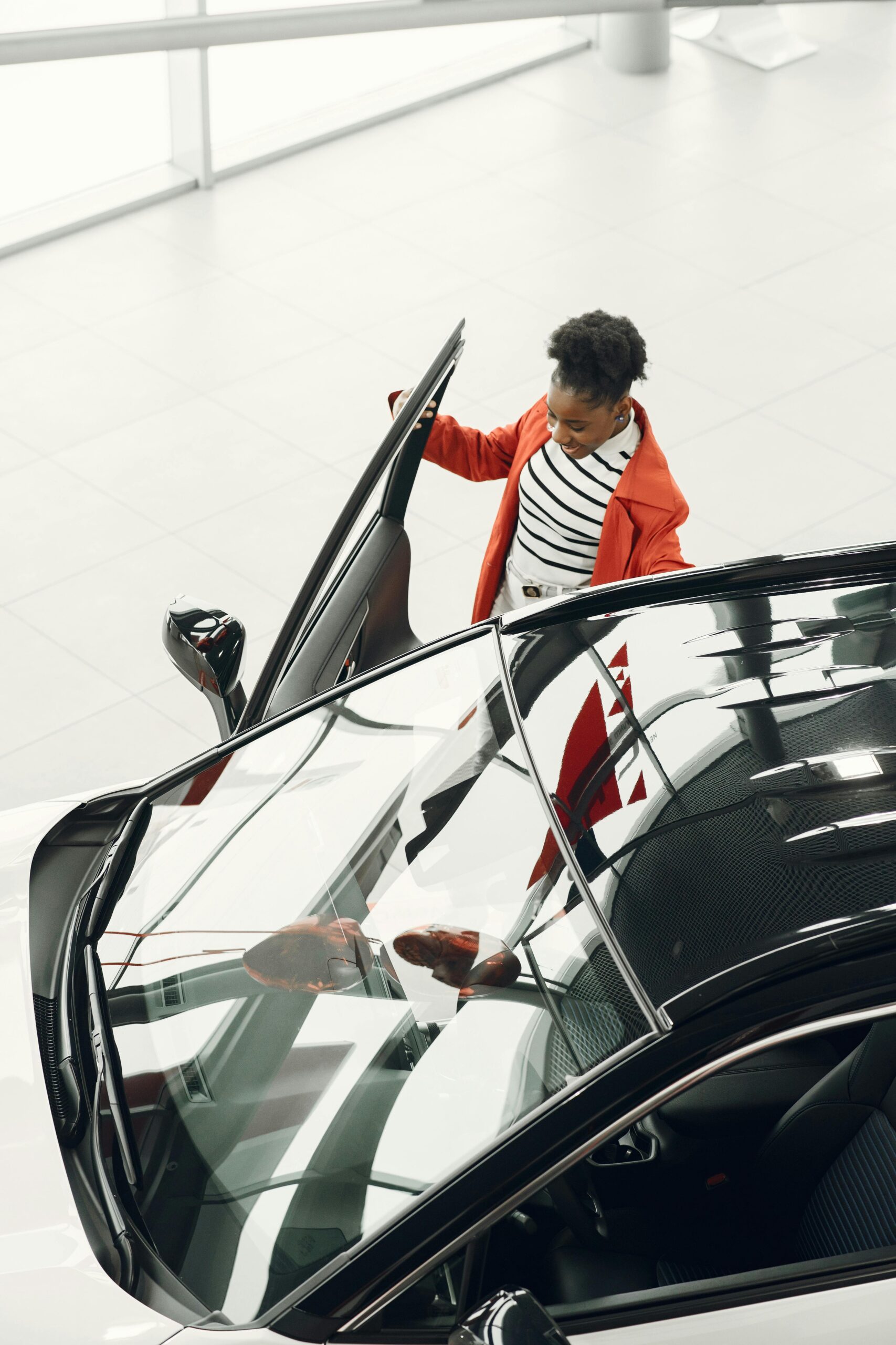 Choose the Perfect Luxury Car for Your Lifestyle
